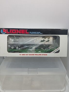 Lionel 6-16308 O Gauge Burlington Northern Flatcar #298224 w/Trailer NIB